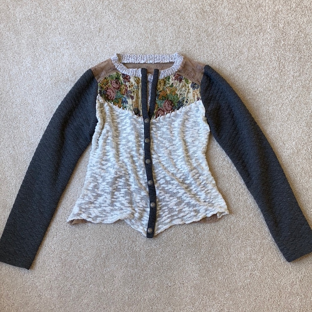 Bke gimmicks sheer tapestry sweater